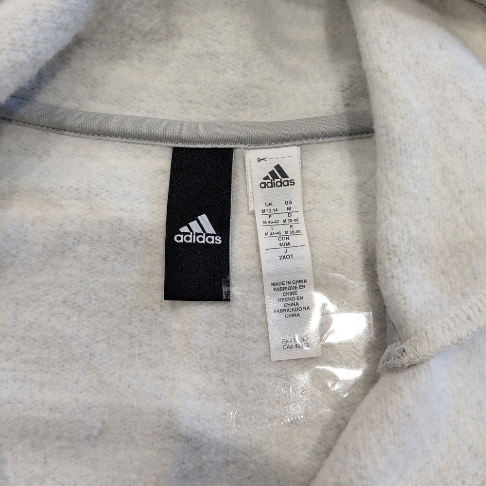 Adidas zip up jacket with zip up pockets Size Medium - Picture 13 of 14